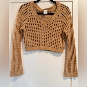 Wild Fable Women's Tan V-Neck Sweater